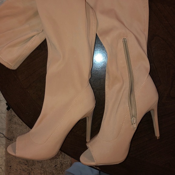 Cute thigh high boots - Picture 1 of 1